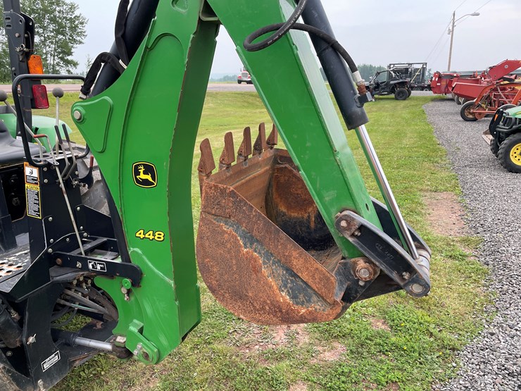 2011-john-deere-4120-image-21