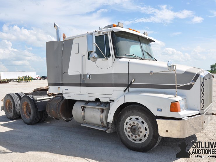 1989-white-wia64t-image-3