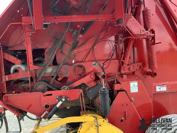 new-holland-br7090-image-18
