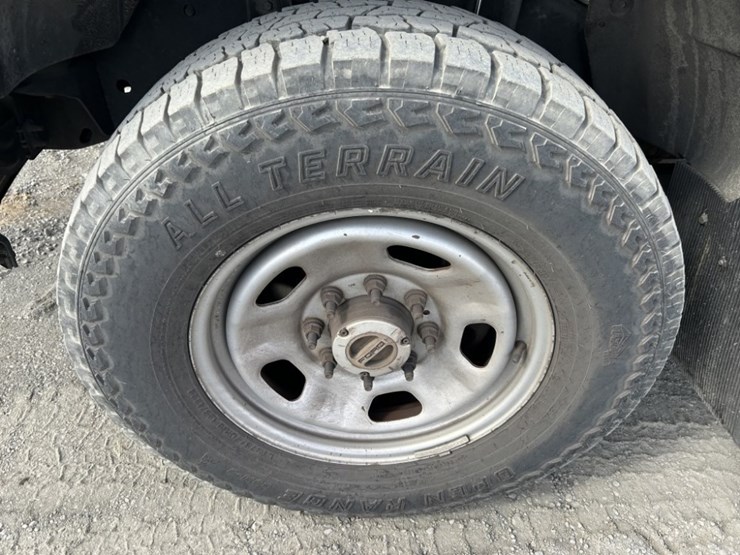 2015-ford-f350-sd-image-9