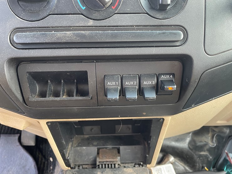 2008-ford-f450-xl-image-15