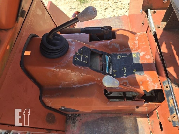 ditch-witch-5110-image-21