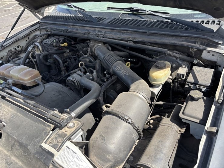 2001-ford-f350-xl-image-14