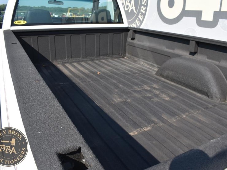 1999-chevrolet-3500-image-30