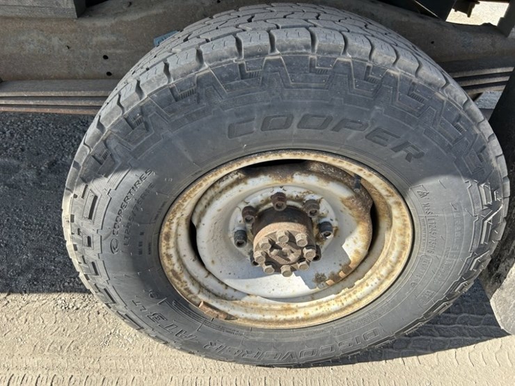 1998-gmc-3500-image-11