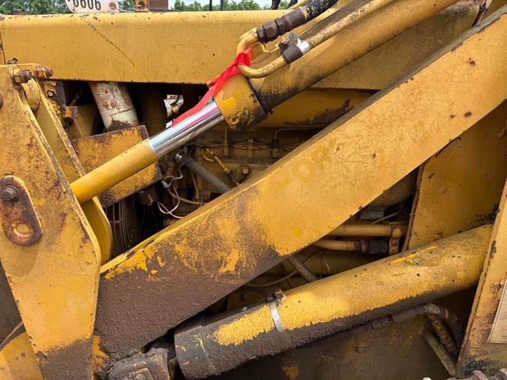 1979-caterpillar-931-image-21