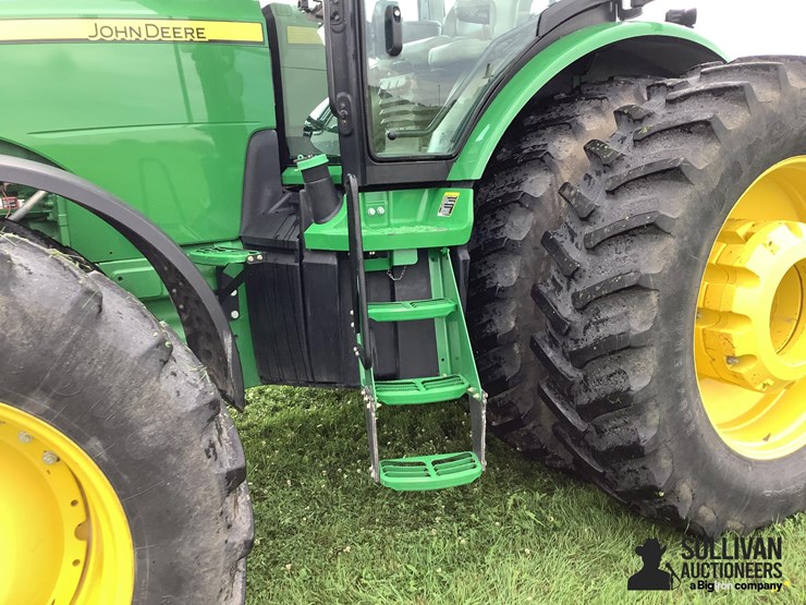 2013-john-deere-8335r-image-19