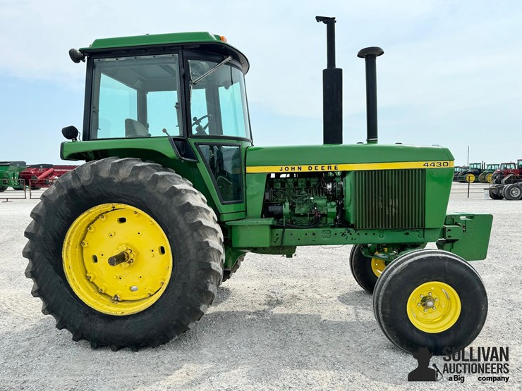 1975-john-deere-4430-image-4