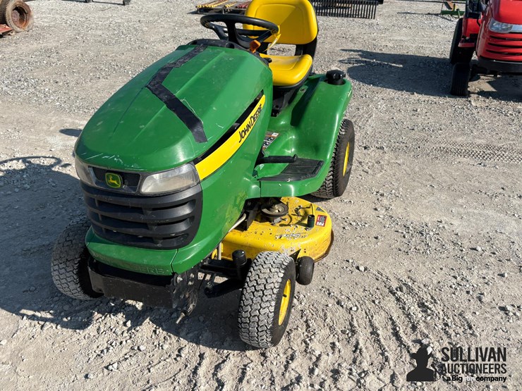 john-deere-x300-image-10