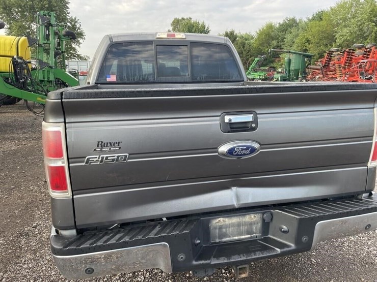 2013-ford-f150-xlt-image-30