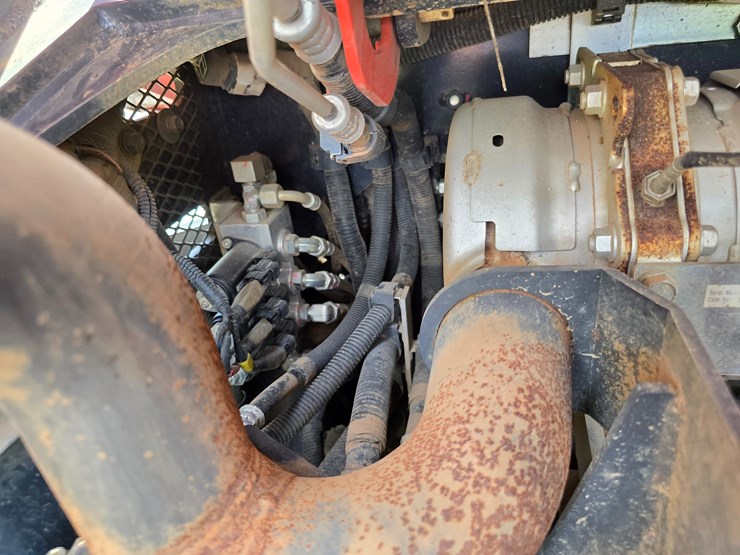 2018-kubota-svl75-2-image-55