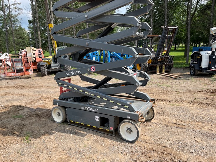 skyjack-sjiii4632-image-23