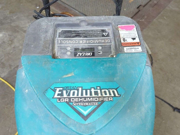 (1)-dri-eaz-evolution-lrg-dehumidifier-image-2