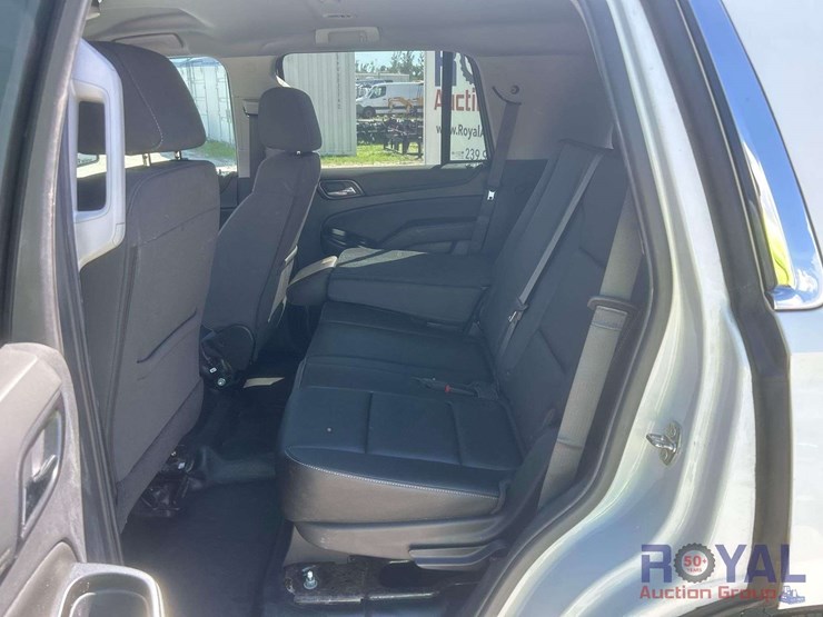 2019-chevrolet-tahoe-image-18