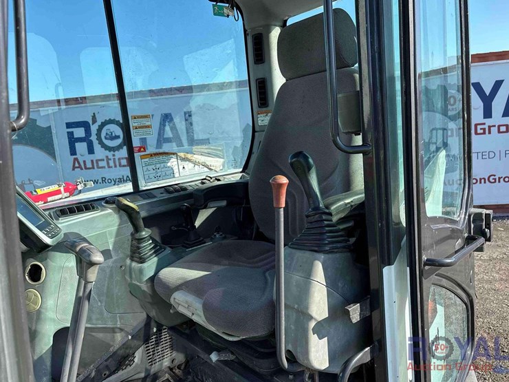 2016-bobcat-e85-image-20