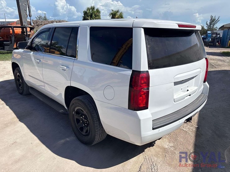 2019-chevrolet-tahoe-image-4