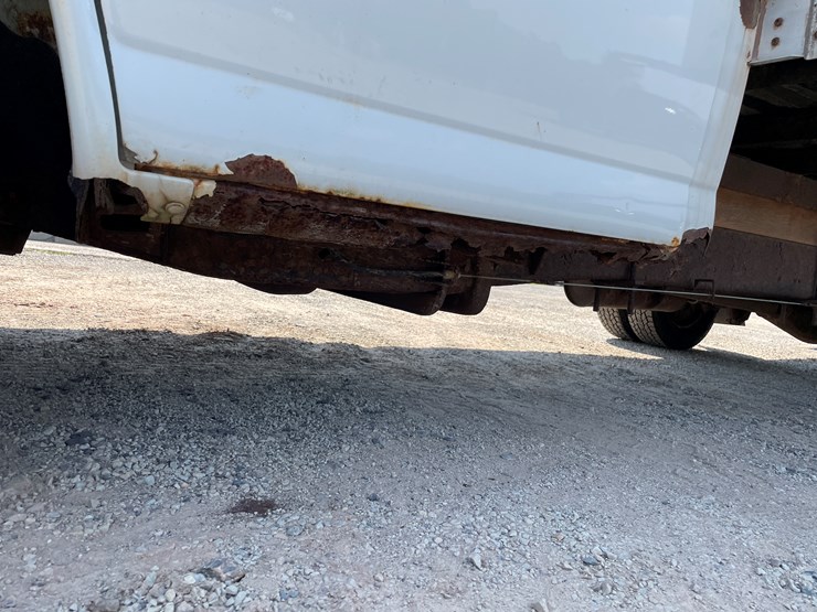 2004-chevrolet-express-g3500-image-13