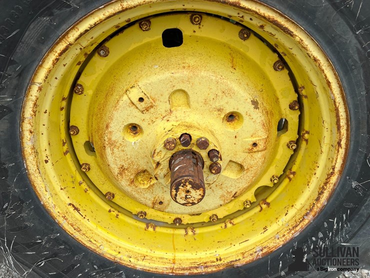 john-deere-4640-image-10