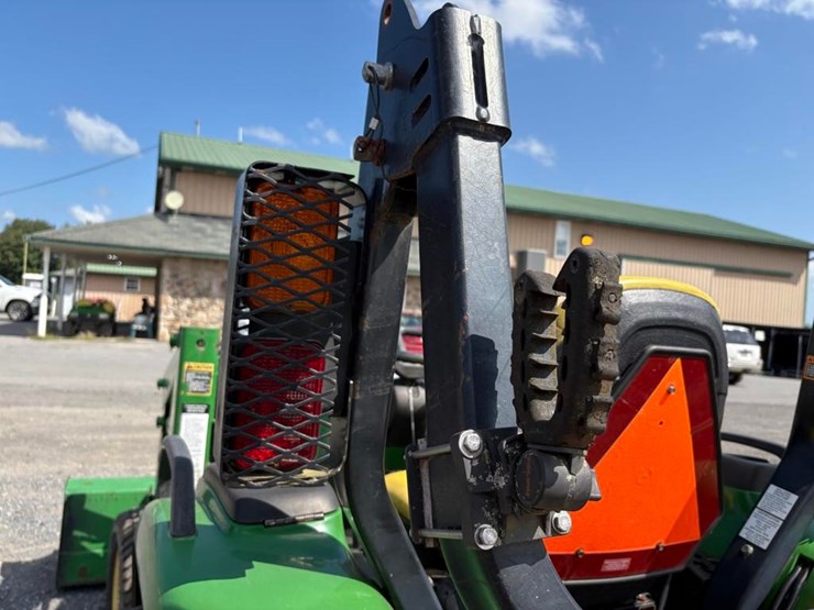 john-deere-4410-image-11