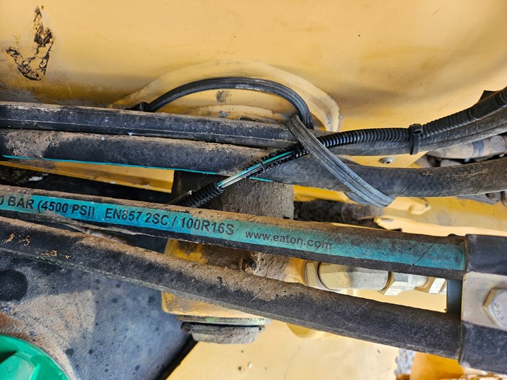 2012-deere-310sk-image-90