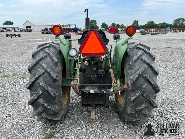 john-deere-2640-image-6