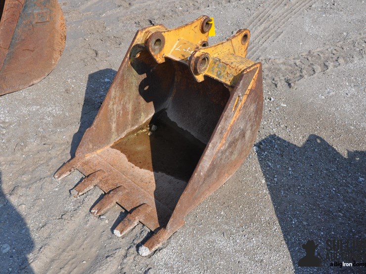 caterpillar-28-image-1
