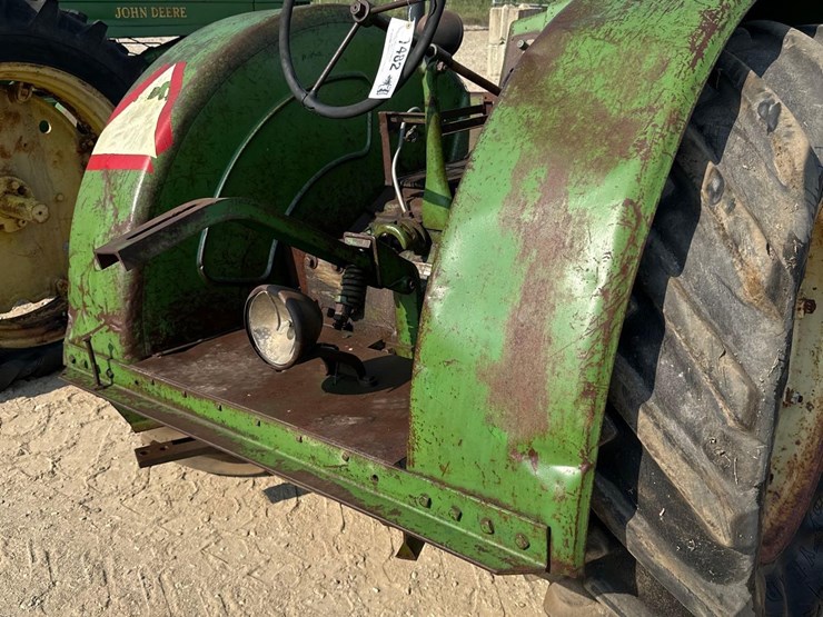 john-deere-d-image-8