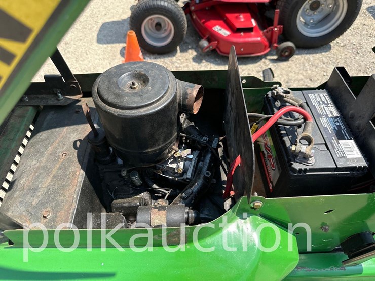 1980-john-deere-317-image-8