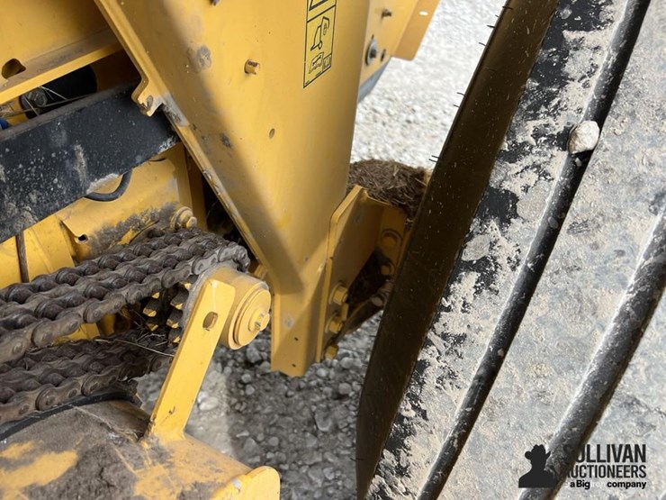2022-new-holland-roll-belt-560-image-14