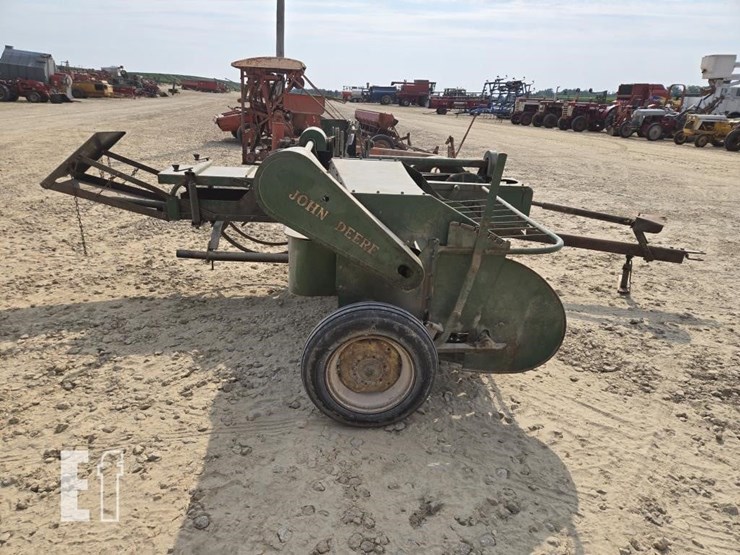 john-deere-14-image-4