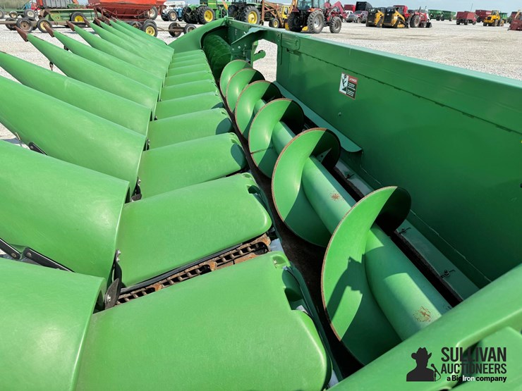 2012-john-deere-612c-image-11