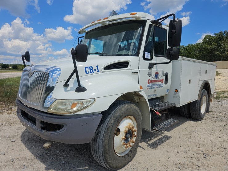 2008-international-durastar-4300-image-1