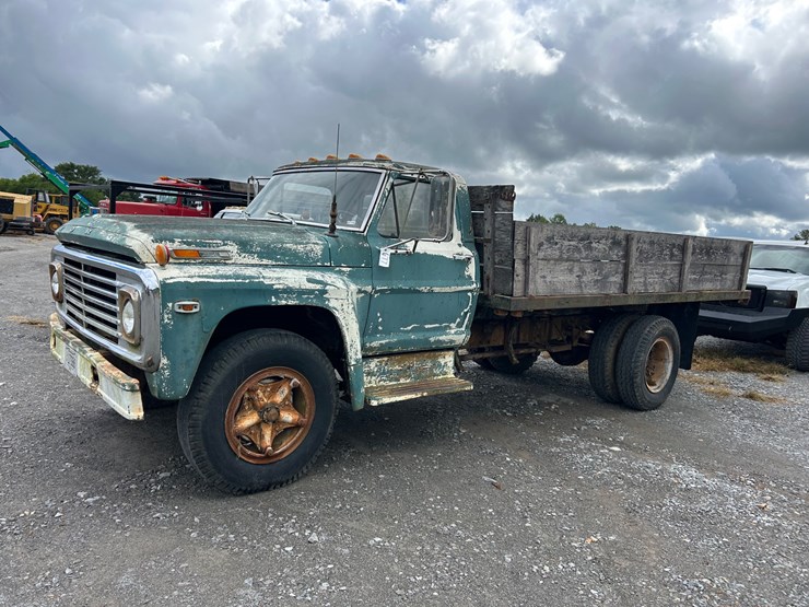 ford-700-image-2