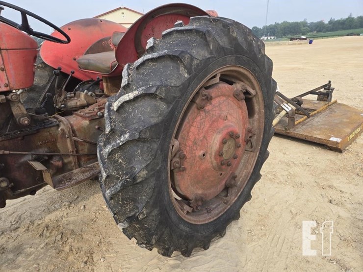 massey-ferguson-65-image-6