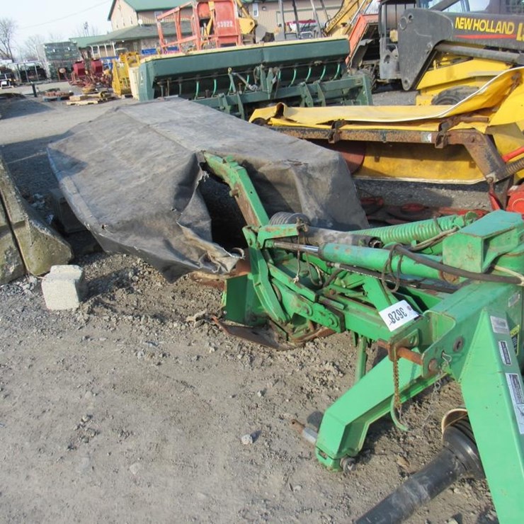JOHN DEERE 275