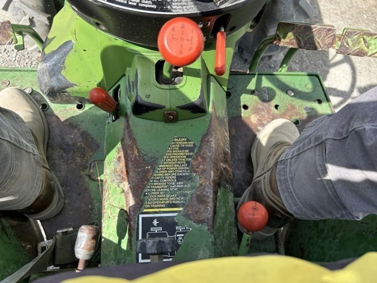 john-deere-670-image-23