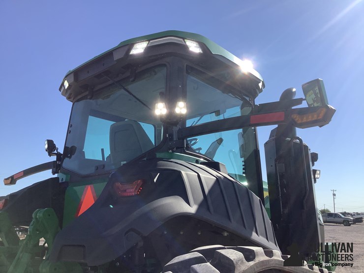 2023-john-deere-8rt-370-image-11