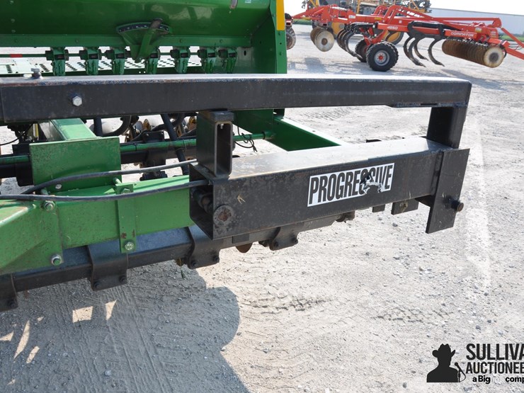 john-deere-750-image-14