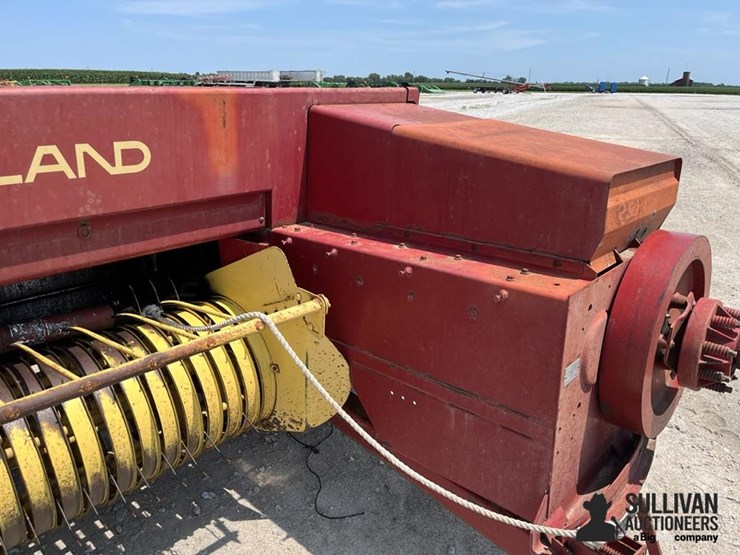 new-holland-315-image-14