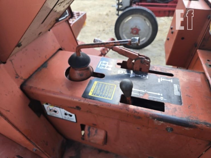 1985-ditch-witch-3210-image-13