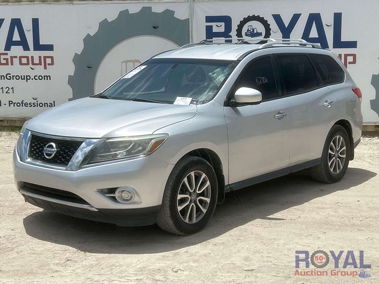 2015-nissan-pathfinder-image-1