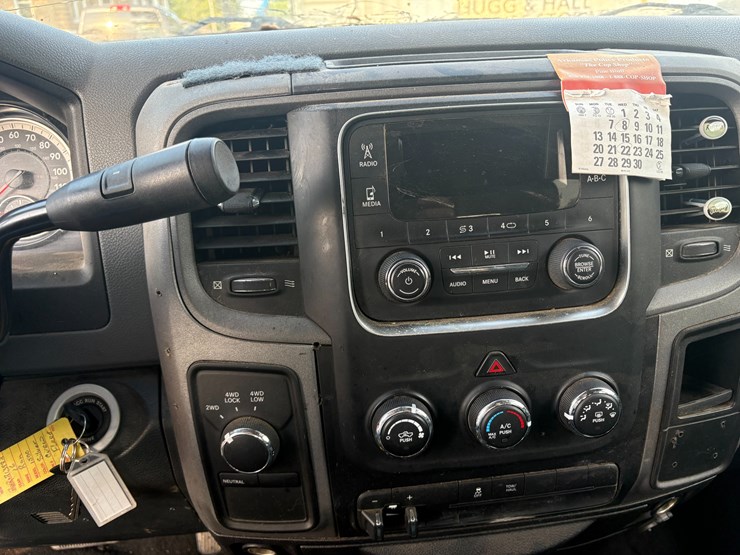 2016-dodge-ram-1500-image-34