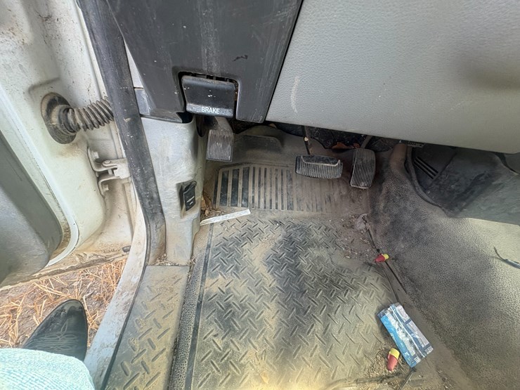 2005-ford-f150-image-40