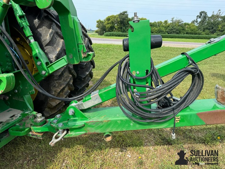 2015-john-deere-2730-image-11