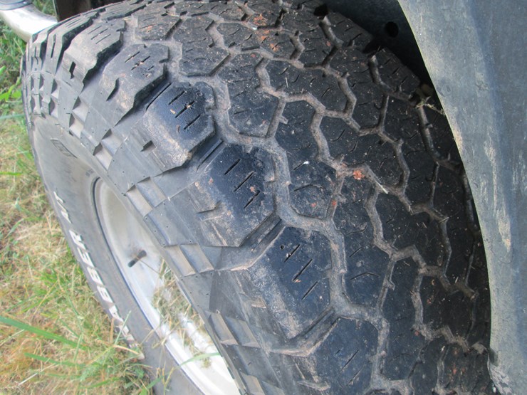 1994-jeep-renegade-image-9