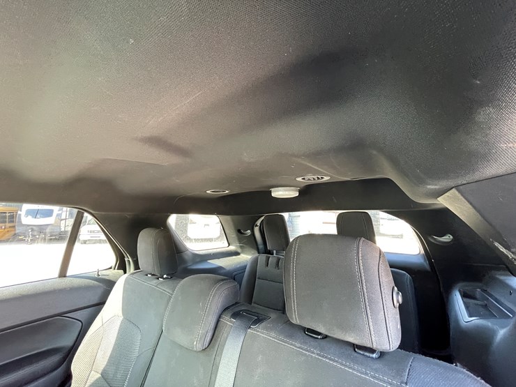 2018-ford-explorer-image-22
