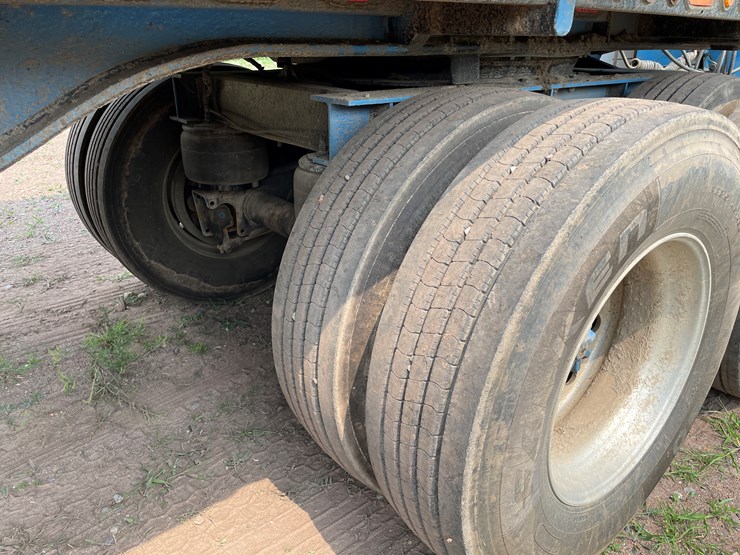2005-kenworth-t800-image-40
