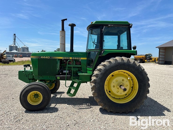 1979-john-deere-4440-image-8