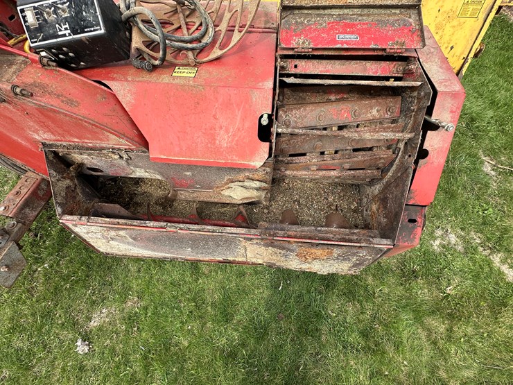 new-holland-790-image-29