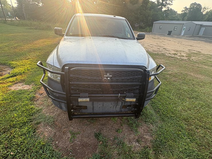 2017-dodge-ram-1500-image-14